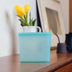 Item thumbnail for item f9a7c01f-a9fe-41d7-991d-fa801eec2a88