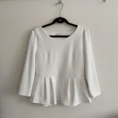 最終値下　ホワイト ペプラム　トップス