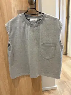 Item thumbnail for item 7ad77f5d-c1ac-4273-9acb-8f9e810c8e4a