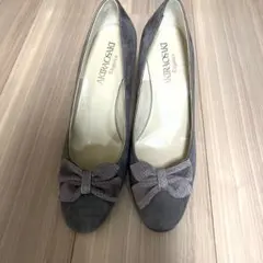 新品未使用　Akira Osaki グレージュ　リボンパンプス