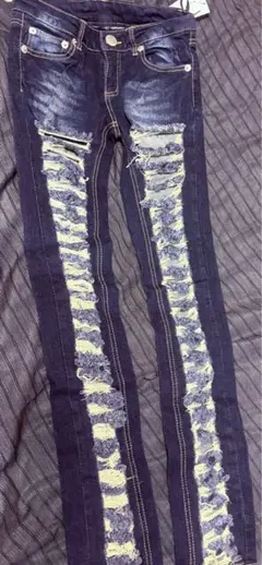 a+a ダメージ加工 スキニーデニム レディース 新品タグ付き