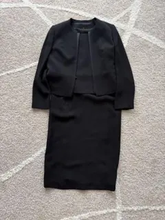 ［けいこ様専用］イギン　黒のワンピーススーツ（長袖ジャケット付き）　7号