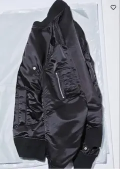 sacai サカイ ボンバー ジャケット BOMBER JACKET MA1のサムネイル