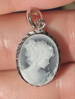【新入荷‼︎オススメ♪】カメオペンダントトップS925 メノウ 天然石　彫刻