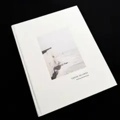 希少　サイン付き　アンリ・ロア　Out of the Blue　写真集 希少 サイン付き アンリ・ロア Out of the Blue 写真集 - メルカリ