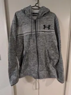 グレー パーカー