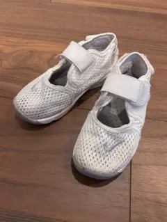 NIKE リフト ナイキ サンダル