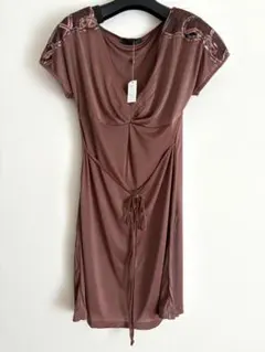 新品未使用　半袖ドレープチュニック　　ルームウェア　パッケージ付き