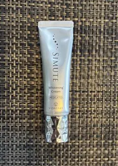 SIMUTE シミュート　薬用美白クリームのサムネイル