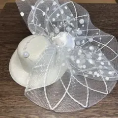 美品　ヘッドドレス　ミニ帽子　ヘアピンクリップ止め　レース付き