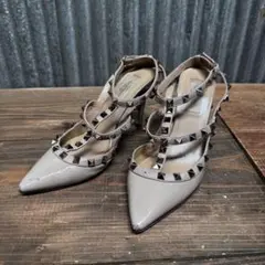 VALENTINO ヴァレンティノ ロックスタッズ　ハイヒール パンプスのサムネイル
