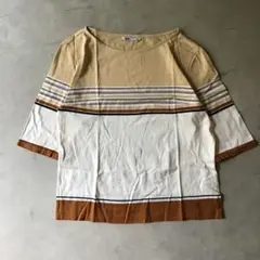 DAKS ダックス　Tシャツ　半袖　柄　ブラウン　茶色　ホワイト　白のサムネイル