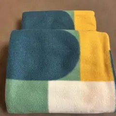 大判ブランケット 約140x90cm 幾何学模様