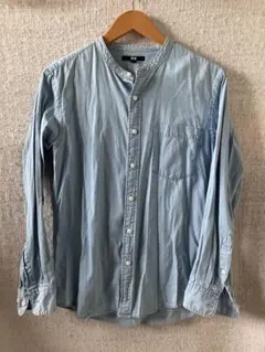 ◆美品◆ ユニクロ　UNIQLO長袖ヘンリーネツクシャツ　ライトブルー　Mサイズ