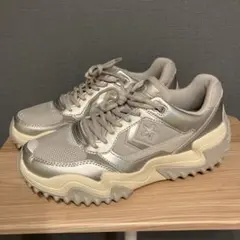 お値下げ！【韓国新作モデル】CONVERSE WAVE MOTION シルバー - メルカリ