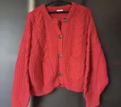 レッド ケーブル編み カーディガン