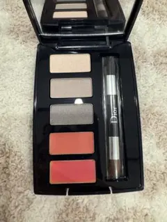Dior アイ & リップ パレット