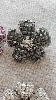 【ご専用です】FOXEY ブローチ フラワーブローチ