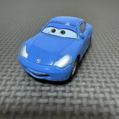 トミカ　カーズ　サリー　③