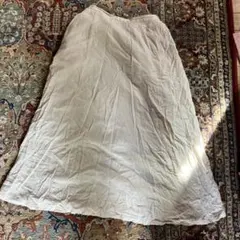 GU アイボリー リネンフレアスカート M