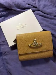 【箱付き】 Vivienne Westwood 三つ折り財布 イエロー