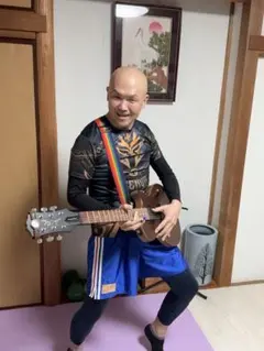 【新品未使用】VENUM Tシャツ【グラディエーター】