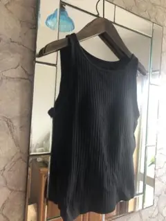 ユニクロブラトップブラック