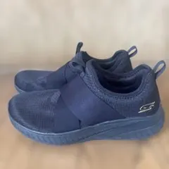 スケッチャーズ スリッポン スニーカー 黒