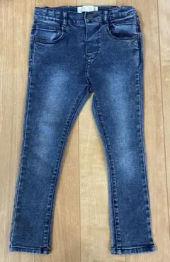 ZARA スキニーデニムパンツ