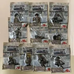 進撃の巨人 セブンイレブン限定 リフレクターキーチェーン 全10種
