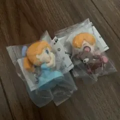 ガチャガチャディズニーかくれんぼフィギュア