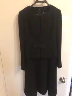 東京イギン 高級ブラックフォーマル おリボンワンピース