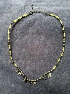 花と蝶モチーフ ネックレスとピアスセット