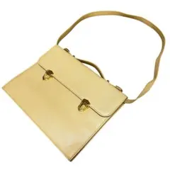 美品✨】フェラガモ オールレザー ワンショルダーバッグ ロゴ金具 
