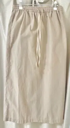 ロングスカート　ベージュ　フリーサイズ