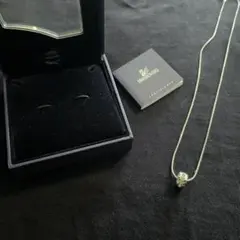SWAROVSKI ペンダント ネックレス