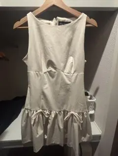 ZARA リボン付き ノースリーブ ワンピースのサムネイル