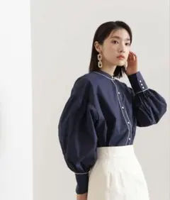 NATURAL BEAUTY BASICパイピングブラウスMサイズ