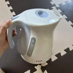 Item thumbnail for item 5edb5563-8ea2-42ed-a722-58bd95e7b0a3