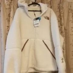 美品　新品タグ付き ザ・ノースフェイス ボアフリースフードジャケット LYMAN