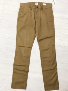 スキニーパンツ カーキ