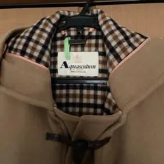 アクアスキュータム ダッフルコート