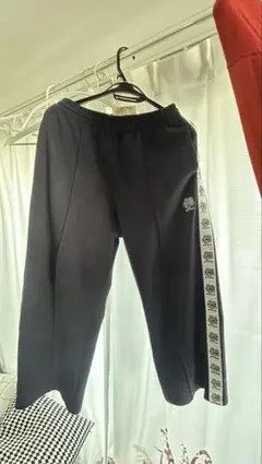 kaoyorinakamiネイビー スウェットパンツ