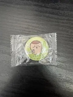 くら寿司　缶バッジ　ちいかわ