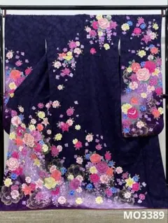 振袖 豪華 銀彩 刺繍 紋意匠 身丈170cm MO3055 - メルカリ