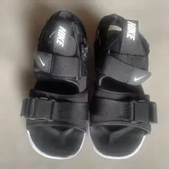 Nike ブラック スポーツサンダル