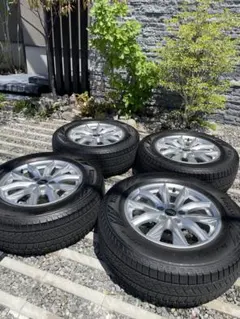 【年末SALE】 Audi Q5 17インチ スタッドレスタイヤセット