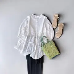URBAN RESEARCHのコットンレースチュニック