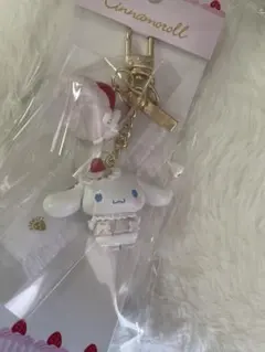 シナモロール キーホルダー　いちごホイップケーキシリーズ　サンリオ