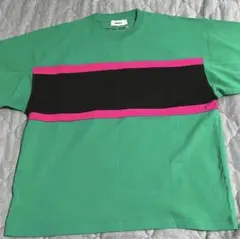 atmos Tシャツ グリーン ブラック ピンクのサムネイル